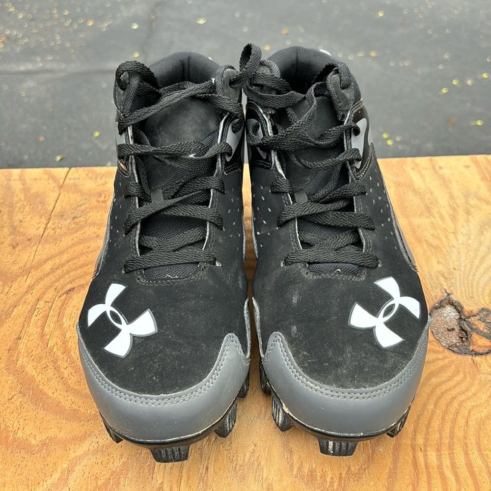Under Armour Men’s Cleats Size 12